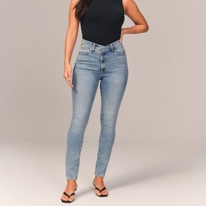 Abercrombie & Fitch Curve Love High Rise Super Skinny Ankle Jeans Size 37 short
